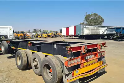 Henred Trailers Skeletal Tridem Skeletal 2009 for sale by Benetrax Machinery | Truck & Trailer Marketplace