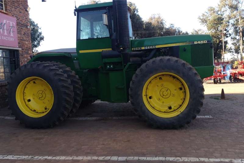 John Deere Tractors 4WD tractors 8450