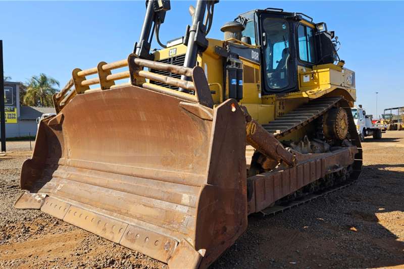 Dozers in South Africa on Truck & Trailer Marketplace