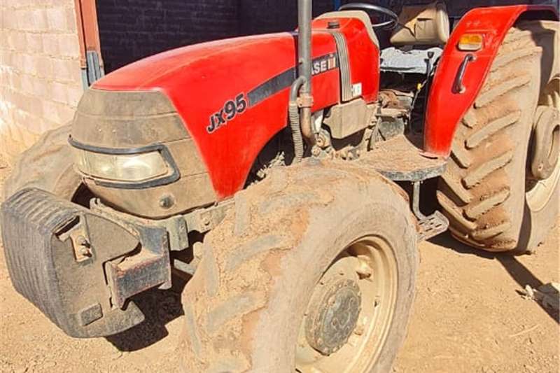 Tractors in [region] on Truck & Trailer Marketplace