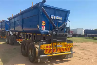 Top Trailer Trailers Side tipper 2 Axle 2012 for sale by MRJ Transport cc | AgriMag Marketplace