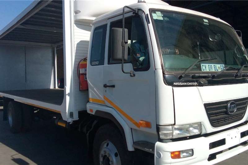 Curtain side trucks in South Africa on Truck & Trailer Marketplace