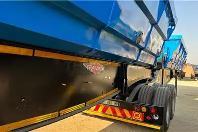 Trailmax Trailers Side tipper Trailmax 45 Cube Side Tipper Link 2021 for sale by Truck World | AgriMag Marketplace