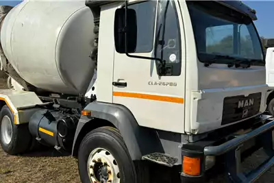 MAN Concrete mixer trucks CLA 26 280 2014 for sale by DUNQUIP CC | Truck & Trailer Marketplace