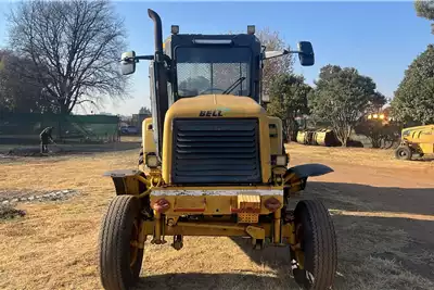 Bell Forestry equipment 1866 A Tractor with bottom dump trailer 2007 for sale by DUNQUIP CC | AgriMag Marketplace