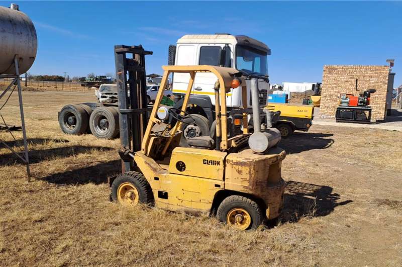 Clark Forklifts Forklift for sale by Truck and Trailer Auctions | AgriMag Marketplace