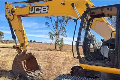 JCB Excavators JS 205 LC Excavator 20T 2015 for sale by Truck and Trailer Auctions | AgriMag Marketplace