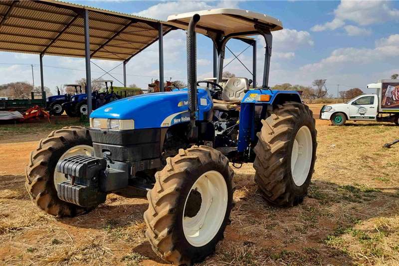 New Holland Tractors TT75 4WD Open Station Tractor 2020