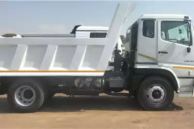 Mitsubishi Tipper trucks MITSUBISHI FUSO 6 CUBE 2011 for sale by MT Car and Truck Auctioneers | AgriMag Marketplace