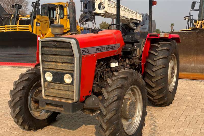 Massey Ferguson Tractors 4WD tractors 265