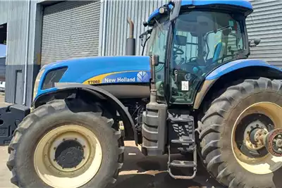 New Holland Tractors 4WD tractors T7060 CAB for sale by CNH Industrial | Truck & Trailer Marketplace