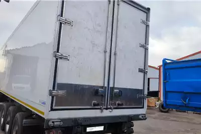 Henred Trailers Refrigerated trailer 15.4mt Refrigerated Semi 2021 for sale by Trailstar | AgriMag Marketplace