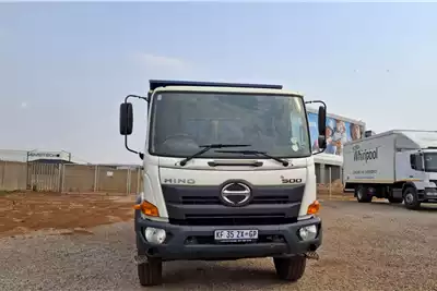 Hino Tipper trucks Hino 500 1627 6 Cube tipper 2021 for sale by The Truck Yard | AgriMag Marketplace