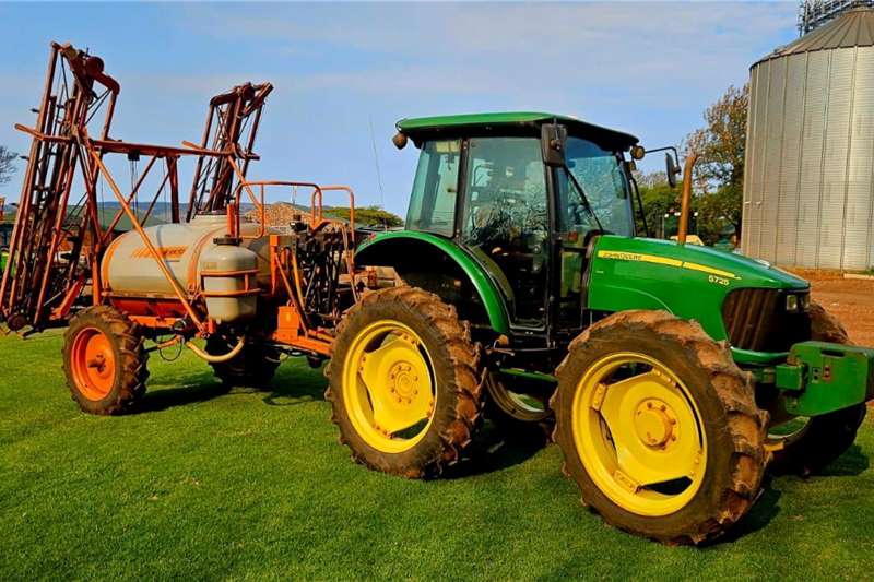 John Deere Tractors 4WD tractors John Deere 5725 HC + Jacto 2014 for sale by Primaquip | AgriMag Marketplace