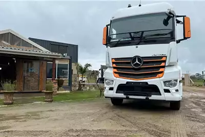 Mercedes Benz Truck tractors Double axle 2002 Mercedes Benz Actros 2652 2002 for sale by Trucking Traders Pty Ltd | AgriMag Marketplace