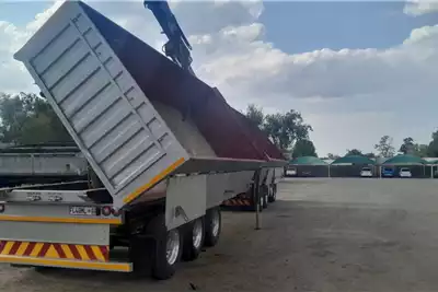 Cobalt Trailers Side tipper Side tipper with Haib crane 2016 for sale by Omnitrans Pty Ltd | Truck & Trailer Marketplace