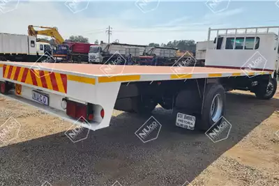 Nissan Flatbed trucks UD90 8TON 4X2 FLATDECK 2009 for sale by Nuco Auctioneers | AgriMag Marketplace