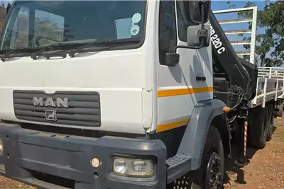 MAN Dropside trucks MAN 26.284 DROPSIDE CRANE TRUCK 2006 for sale by N2 Trucks Sales Pty Ltd | AgriMag Marketplace