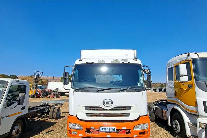 Nissan Truck UD 350 G300 2012