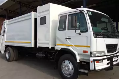 UD Garbage trucks 90 (H13) 18M3 Compactor 2017 for sale by McCormack Truck Centre | Truck & Trailer Marketplace