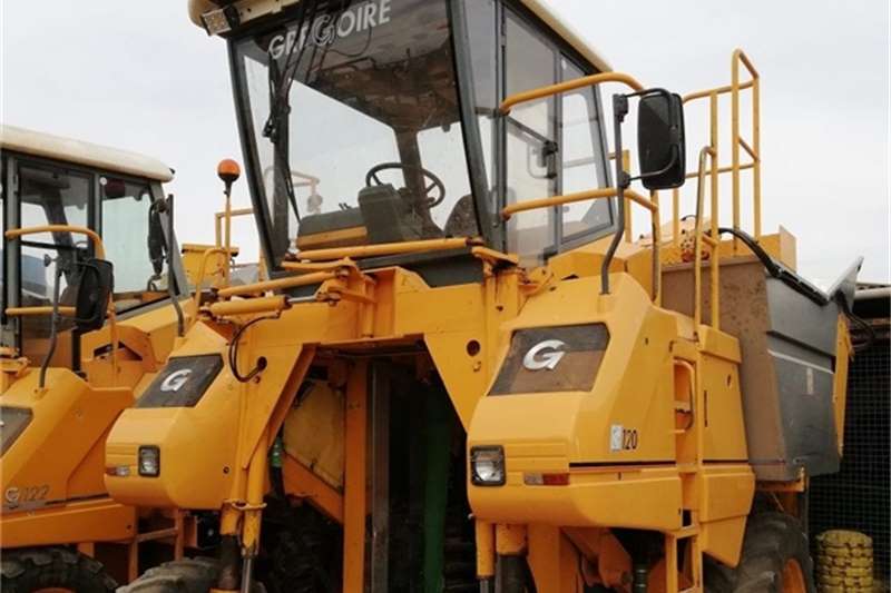 Gregoire Harvesting equipment G120 Grape Harvester