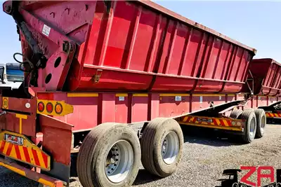 CIMC Trailers Side tipper CIMC 40 CUBE SIDE TIPPER 2017 for sale by ZA Trucks and Trailers Sales | AgriMag Marketplace