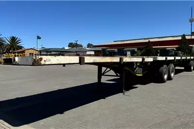 Paramount Trailers Superlink Superlink Flatdeck Trailer 2010 for sale by East Rand Truck Sales | AgriMag Marketplace