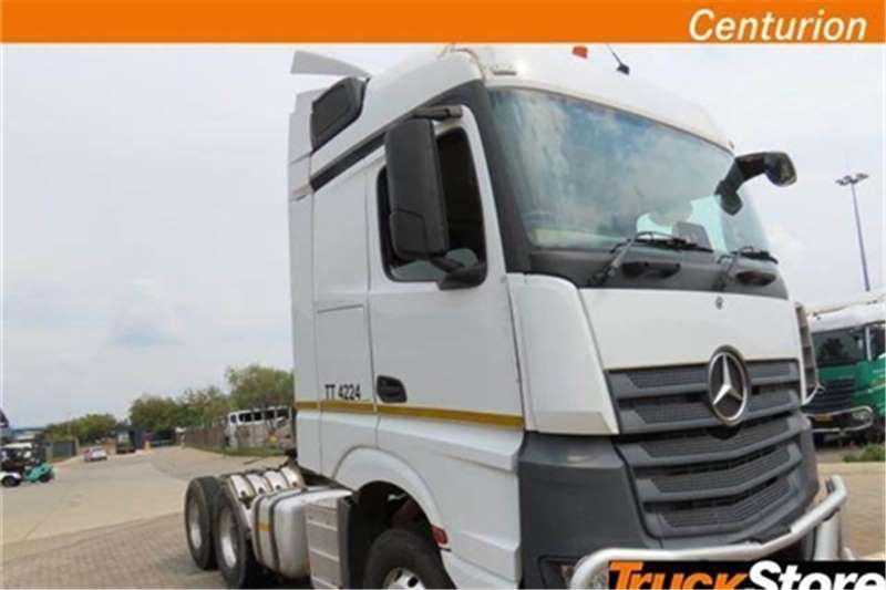 [make] Truck tractors in South Africa on Truck & Trailer Marketplace