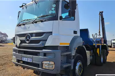 Mercedes Benz Skip bin loader trucks STC MERCEDES BENZ AXOR 3335 SKIP BIN LOADER 2014 for sale by WCT Auctions Pty Ltd  | AgriMag Marketplace