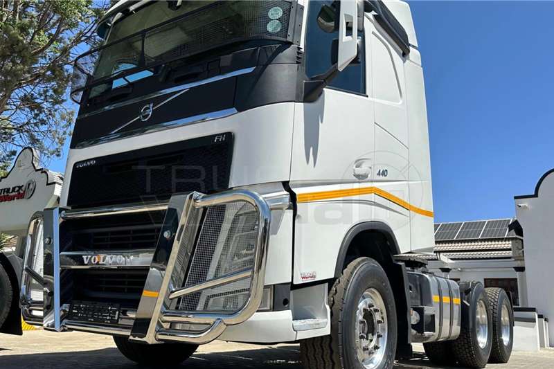 Volvo Truck tractors Double axle Volvo FH 440, TT 6X4 2020