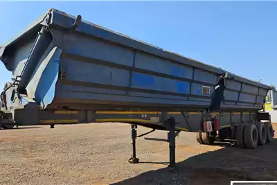 SA Truck Bodies Trailers STC SA TRUCK BODIES TWIN BIN SIDE TIPPER 2010 for sale by WCT Auctions Pty Ltd  | Truck & Trailer Marketplace