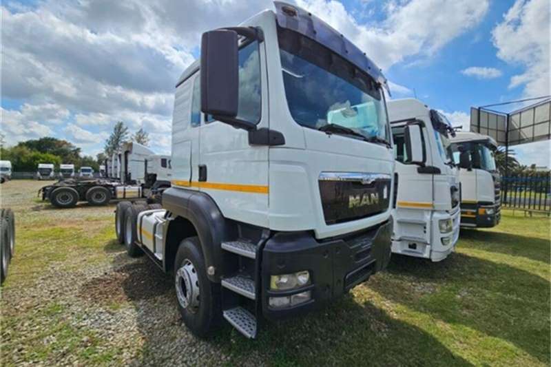 MAN Truck tractors 33 SERIES 2014