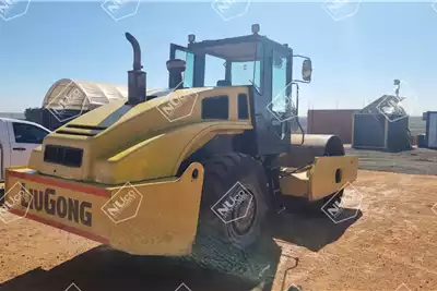 Liugong Rollers CLG SMOOTH DRUM for sale by Nuco Auctioneers | AgriMag Marketplace