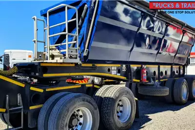 Afrit Trailers Side tipper AFRIT 45 CUBE SIDE TIPPERS 2019 for sale by ZA Trucks and Trailers Sales | AgriMag Marketplace