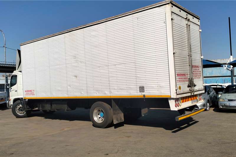 [make] Box trucks in South Africa on AgriMag Marketplace