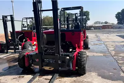 Moffet Forklifts M5 Moffett Forklifts 2015 for sale by Rustgold Transport | Truck & Trailer Marketplace