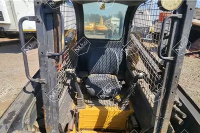 New Holland Skidsteer loader L215 2011 for sale by Nuco Auctioneers | Truck & Trailer Marketplace