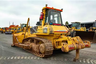 Komatsu Dozers D65E 12 for sale by Dura Equipment Sales | Truck & Trailer Marketplace