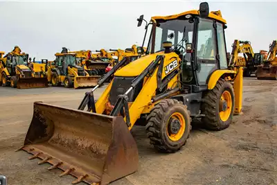 JCB TLBs 3DX 2014 for sale by Dura Equipment Sales | Truck & Trailer Marketplace