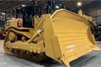 Caterpillar Dozers D8R 2017 for sale by BLC Plant Company | Truck & Trailer Marketplace