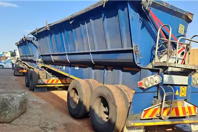 Franru Two axle Interlink Side Tipper 2018 for sale by D and O truck and plant | Truck & Trailer Marketplace