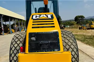 CAT Roller CS533E SMOOTH DRUM ROLLER 2013 for sale by Vendel Equipment Sales Pty Ltd | Truck & Trailer Marketplace