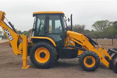 JCB TLBs Construction 3DX 2013 for sale by WE BUY TLBs | AgriMag Marketplace