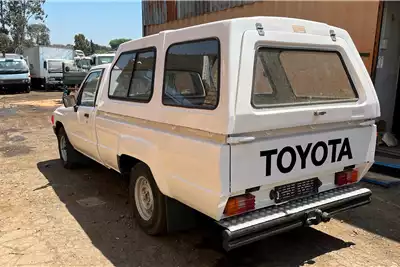 Toyota LDVs & panel vans Hips Hilux 1998 for sale by Auto Pursuit | Truck & Trailer Marketplace