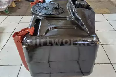 Machinery spares Truck Diesel Tank 230L for sale by Dirtworx | Truck & Trailer Marketplace