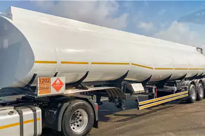 Afrit Fuel tanker CTS  50 000L Fuel Tanker Tri Axle  Trailer 2015 for sale by Impala Truck Sales | Truck & Trailer Marketplace