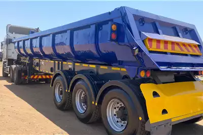 Afrit Trailers 3 Axle 2015 for sale by MRJ Transport cc | AgriMag Marketplace