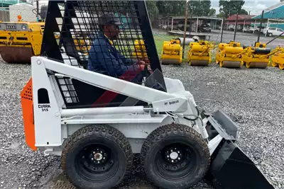 Bobcat Skidsteer loader 315 for sale by Pyramid Auto South Africa Pty Ltd | Truck & Trailer Marketplace