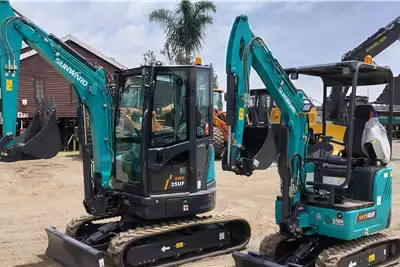 Sunward Mini excavators Excavator 1.8 ton 2024 for sale by Benetrax Machinery | Truck & Trailer Marketplace