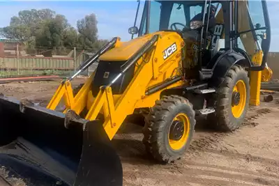 JCB TLBs JCB 3CX 4x4 TLB (Cape Town) 2008 for sale by A and B Forklifts | AgriMag Marketplace